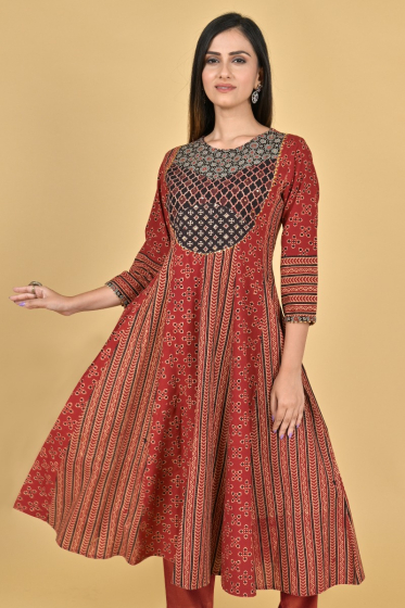 RUST AJRAK PRINTED COTTON LONG KAMEEZ