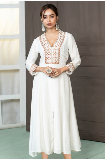 WHITE MUSLIN EMBROIDERED EXCLUSIVE LONG DRESS